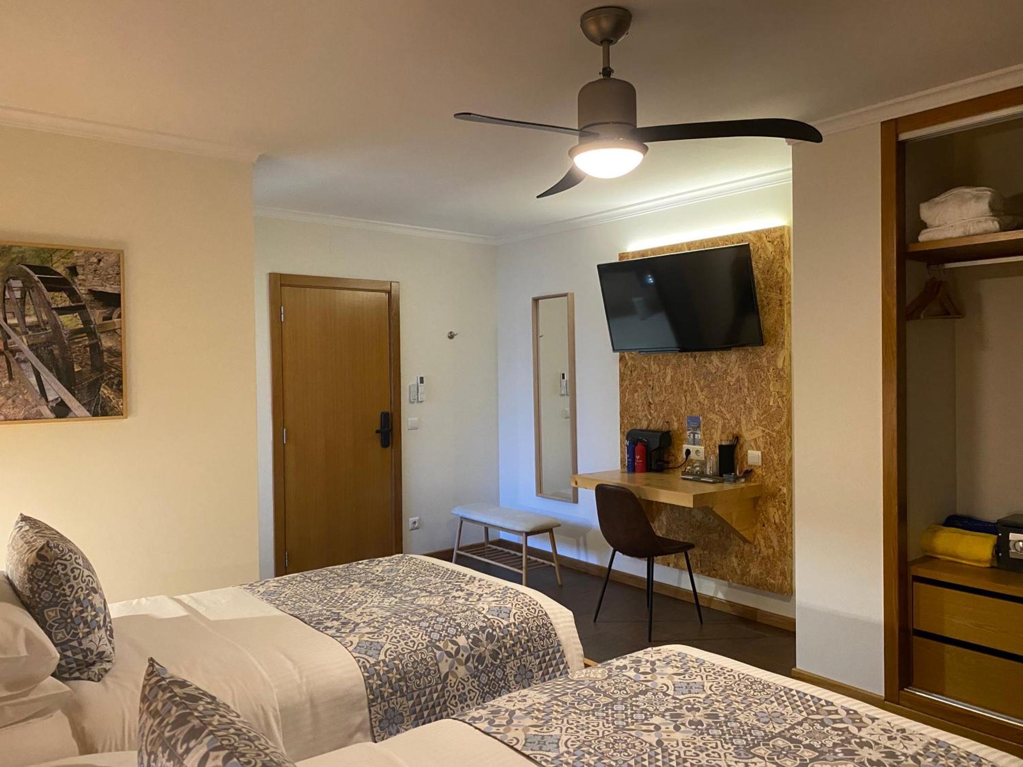 Casa Carvalhal - Adults Only Bed & Breakfast Gois Exterior photo