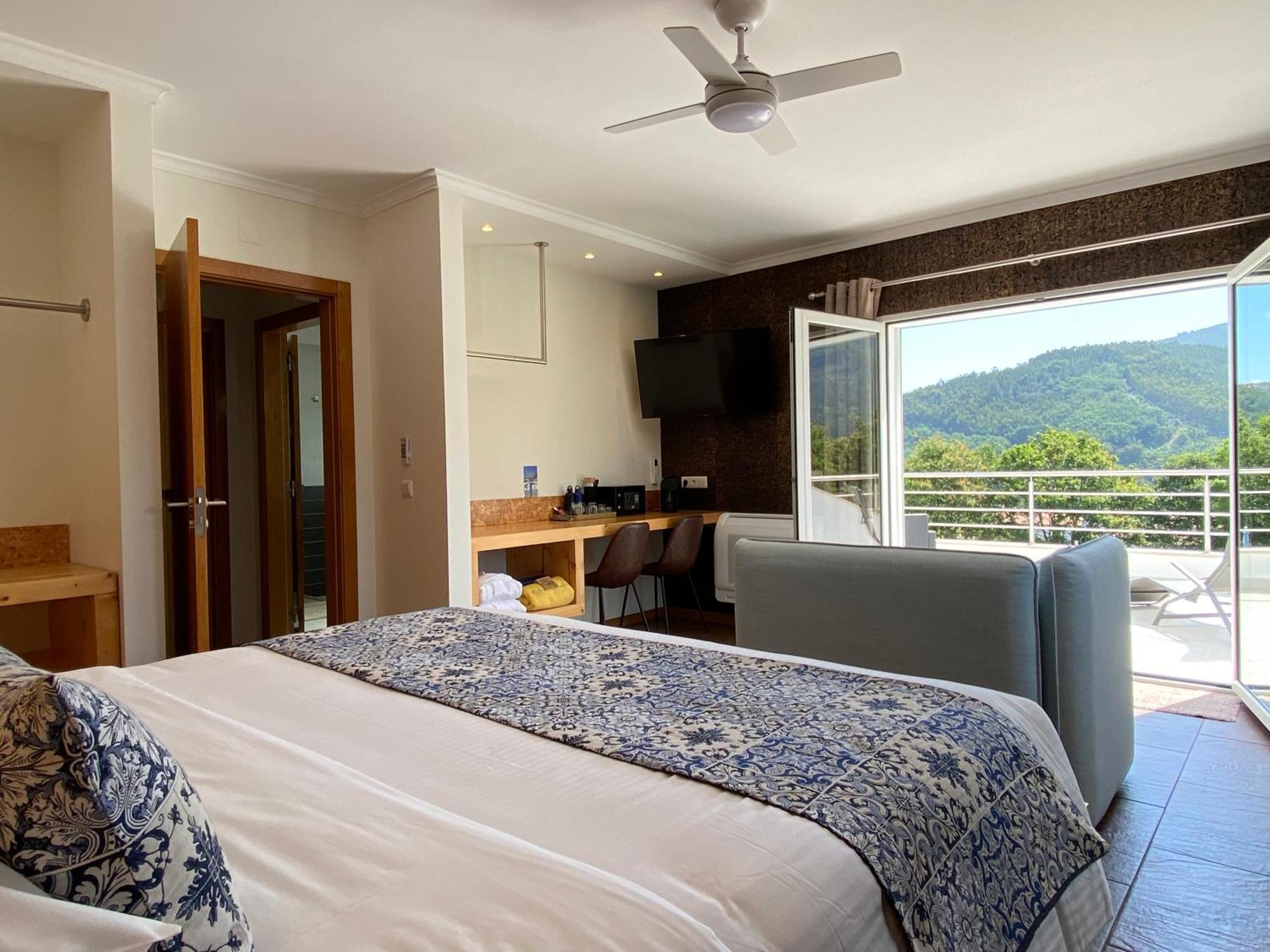 Casa Carvalhal - Adults Only Bed & Breakfast Gois Exterior photo